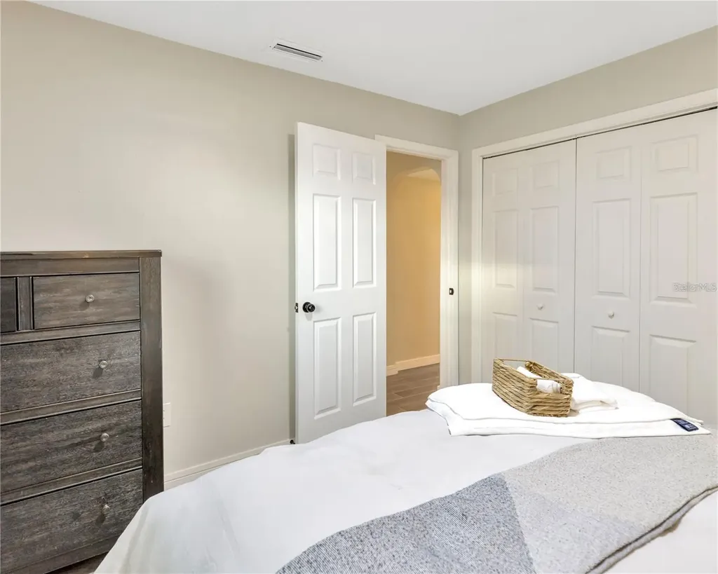 1414 Gulf Road Tarpon Springs FL 34689