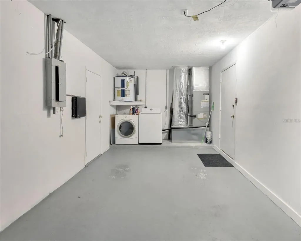 1414 Gulf Road Tarpon Springs FL 34689