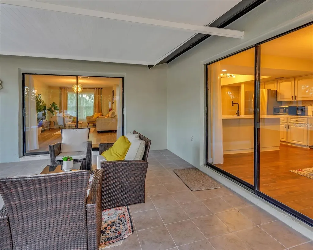 1414 Gulf Road Tarpon Springs FL 34689