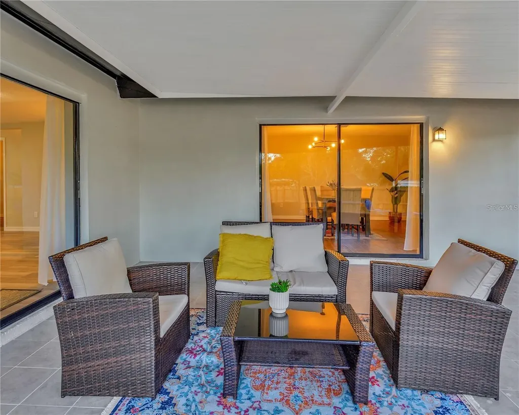 1414 Gulf Road Tarpon Springs FL 34689