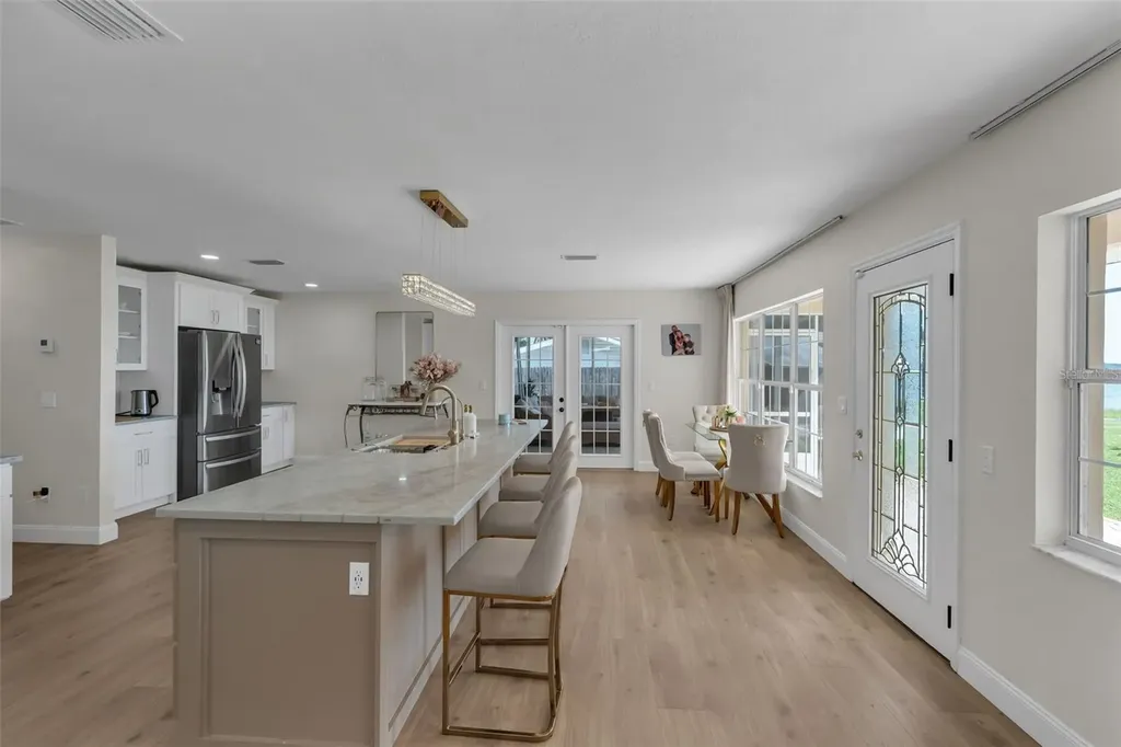 606 N Shore Drive Leesburg FL 34748