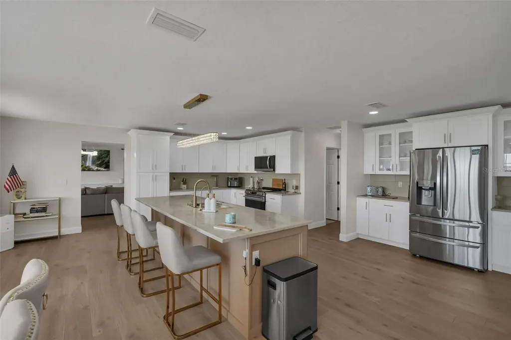 606 N Shore Drive Leesburg FL 34748