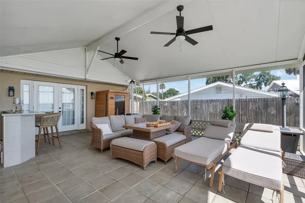 606 N Shore Drive Leesburg FL 34748