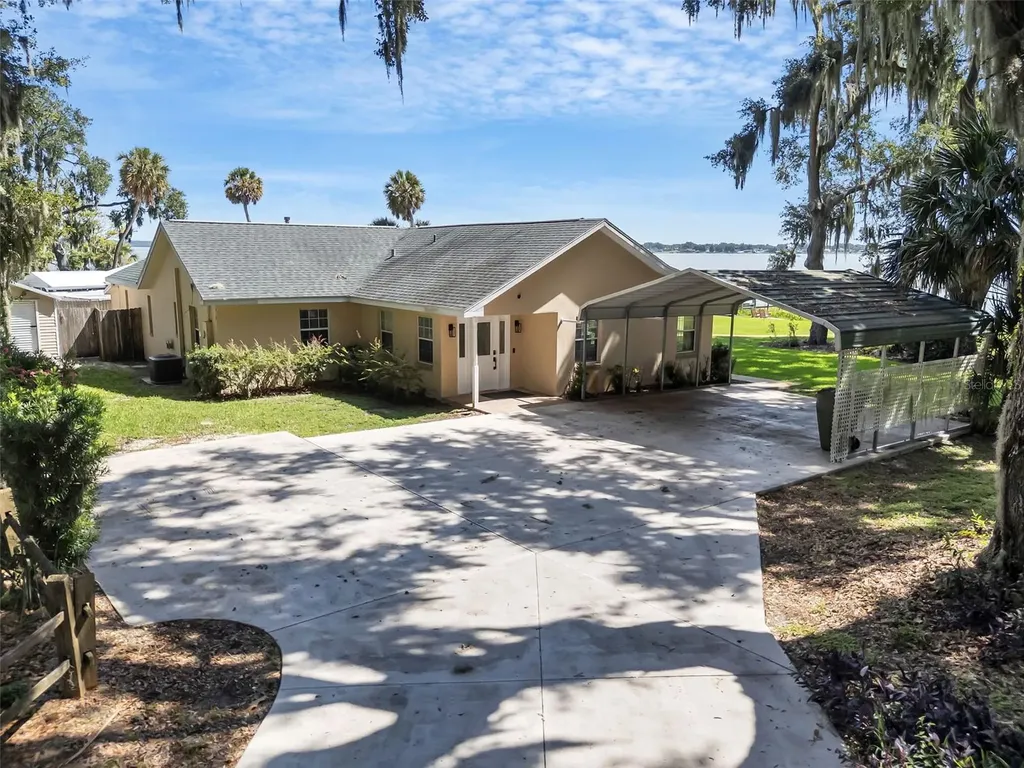 606 N Shore Drive Leesburg FL 34748