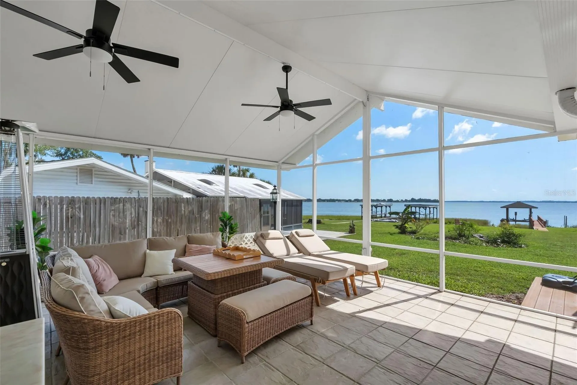 606 N Shore Drive Leesburg FL 34748