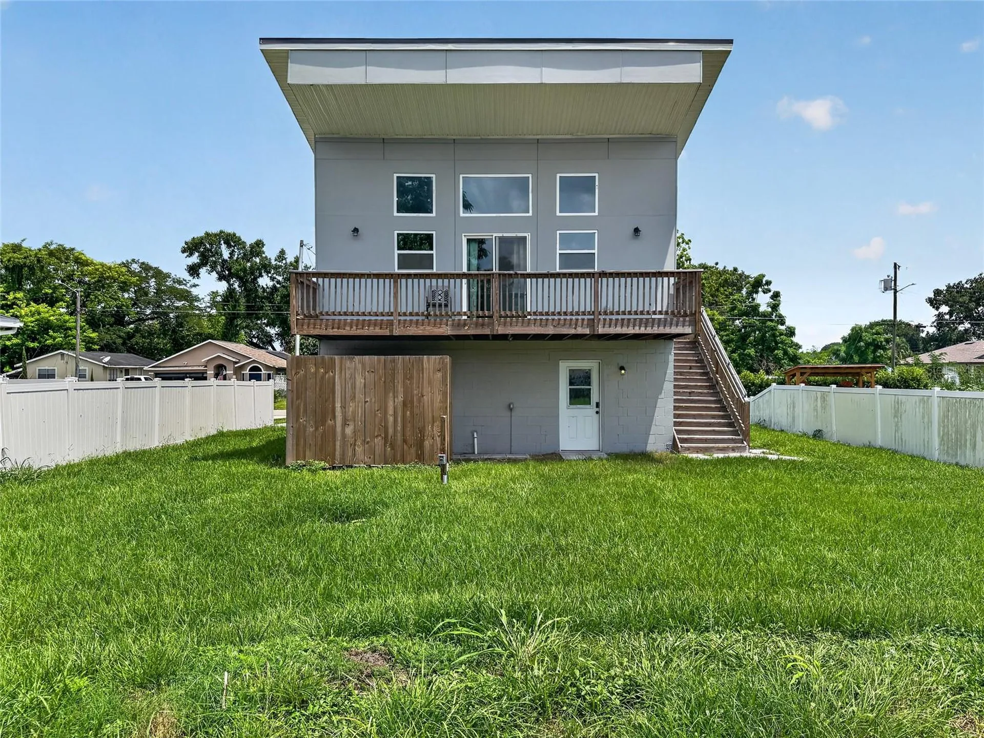 126 1st Street Orlando FL 32824