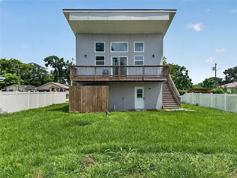 126 1st Street Orlando FL 32824