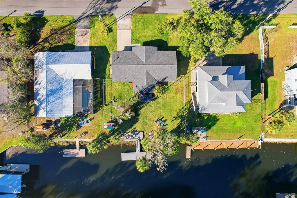 3619 N Suwannee Point Crystal River FL 34428
