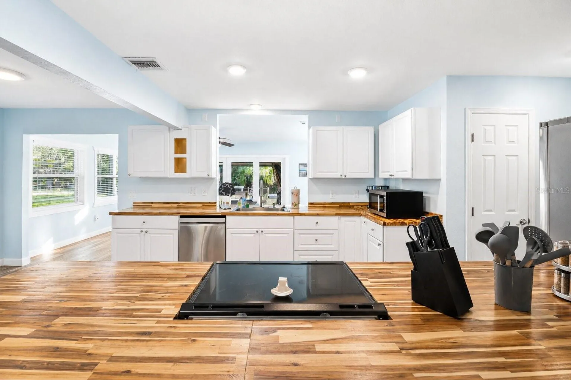3619 N Suwannee Point Crystal River FL 34428