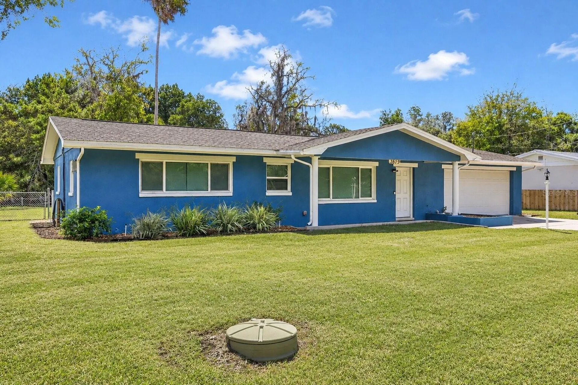 3619 N Suwannee Point Crystal River FL 34428