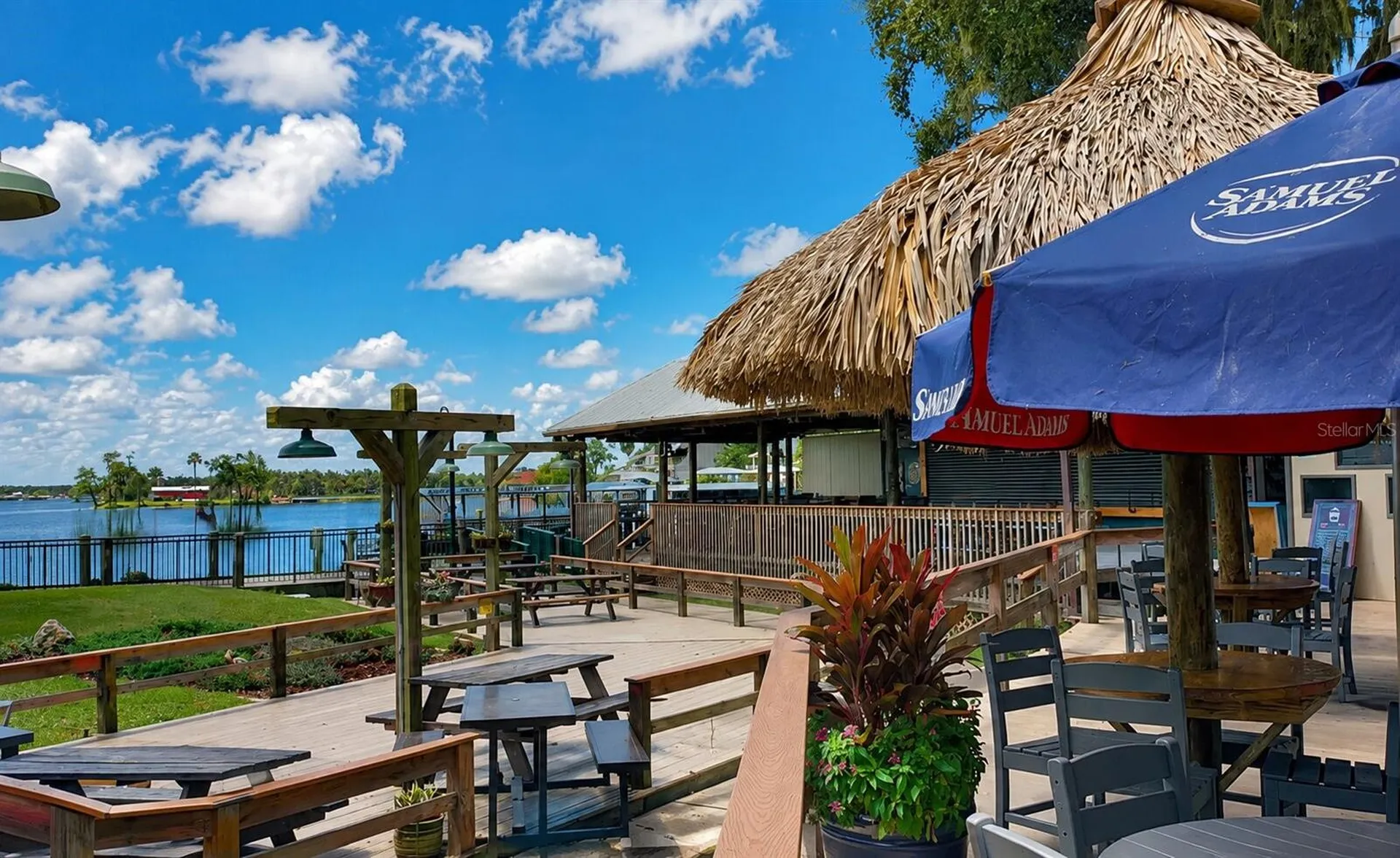 3619 N Suwannee Point Crystal River FL 34428