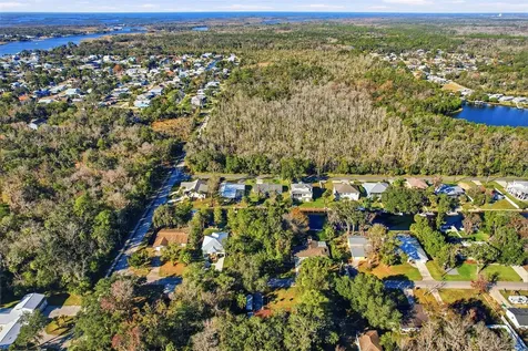 3619 N Suwannee Point Crystal River FL 34428