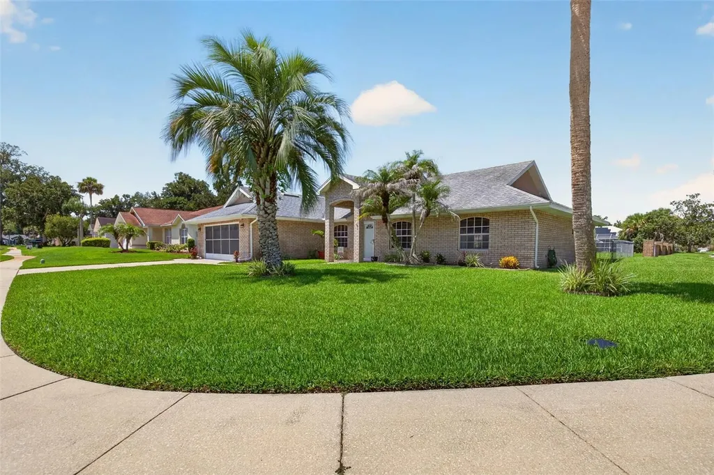 31 Old Sunbeam Drive South Daytona FL 32119