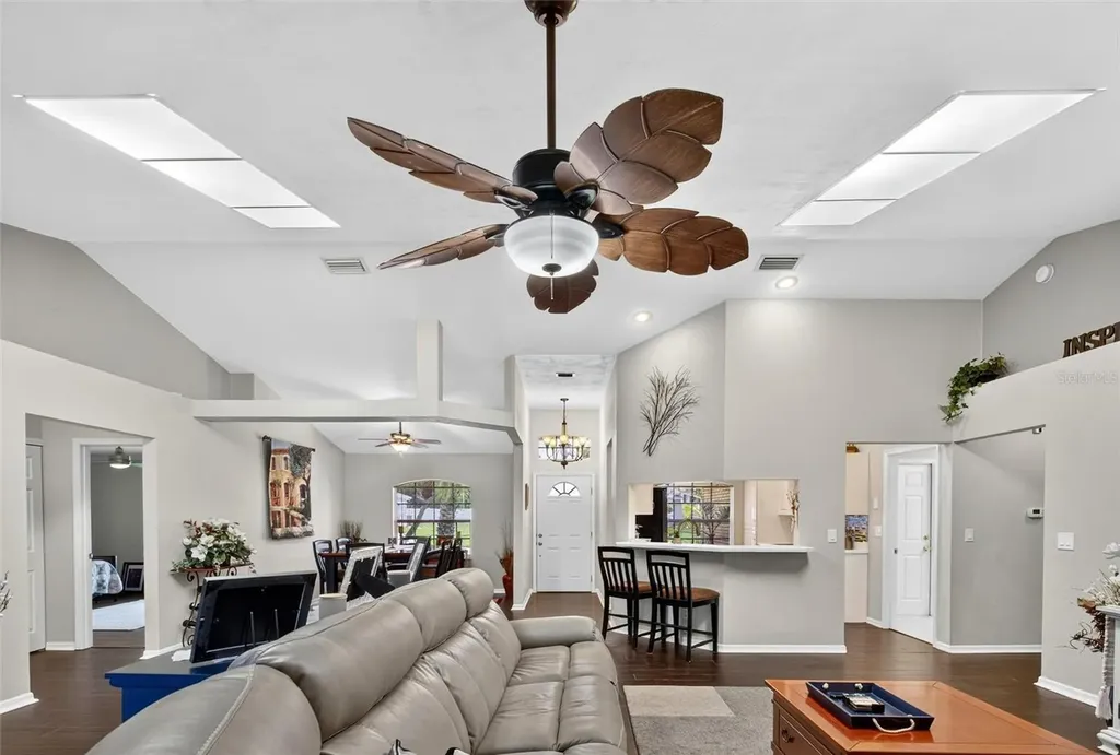 31 Old Sunbeam Drive South Daytona FL 32119