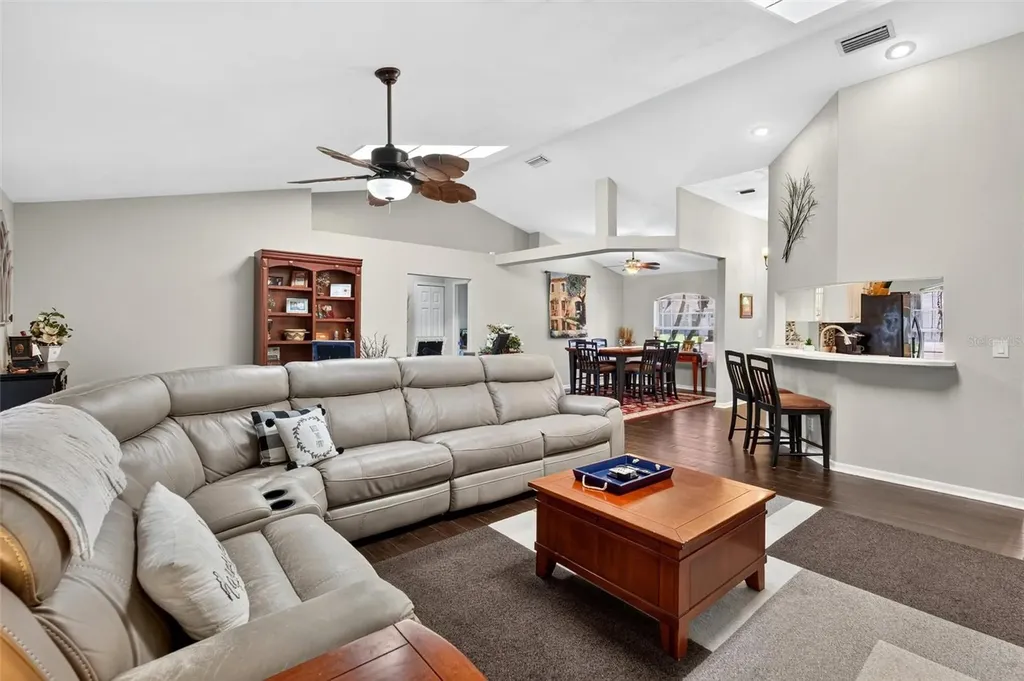31 Old Sunbeam Drive South Daytona FL 32119