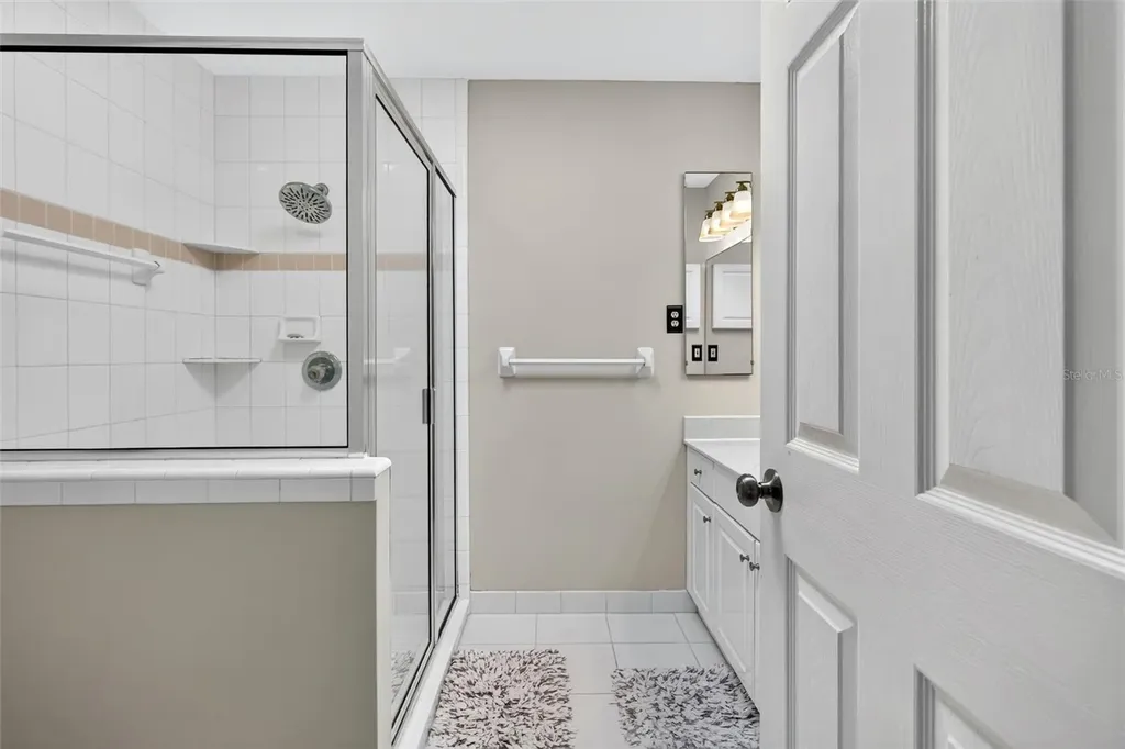 31 Old Sunbeam Drive South Daytona FL 32119