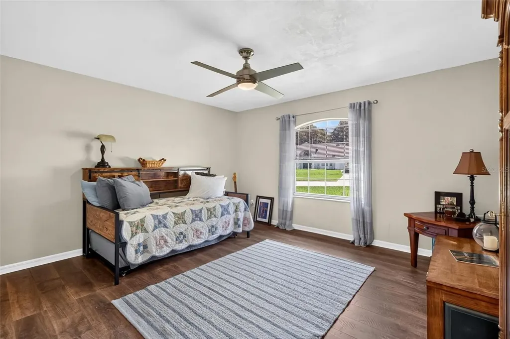 31 Old Sunbeam Drive South Daytona FL 32119