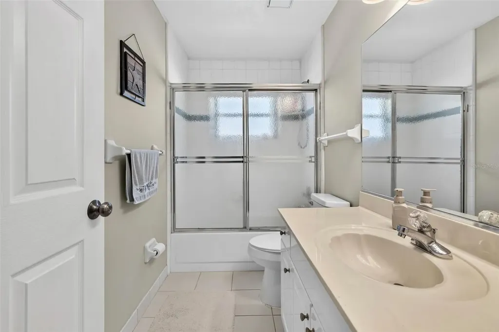 31 Old Sunbeam Drive South Daytona FL 32119
