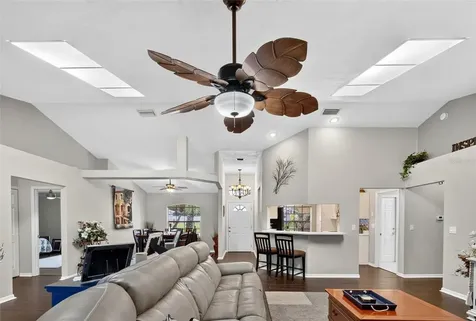 31 Old Sunbeam Drive South Daytona FL 32119