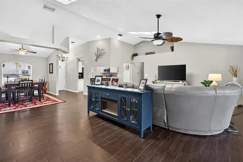 31 Old Sunbeam Drive South Daytona FL 32119