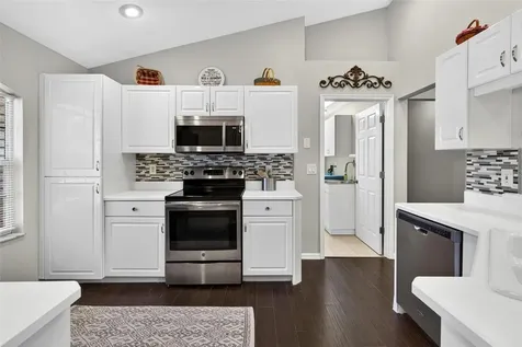 31 Old Sunbeam Drive South Daytona FL 32119