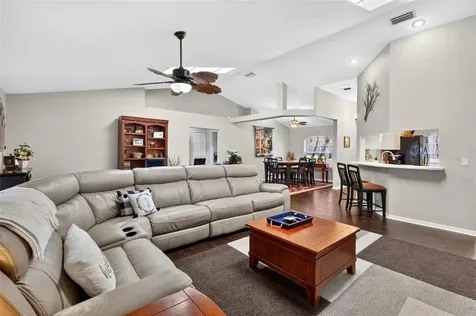 31 Old Sunbeam Drive South Daytona FL 32119