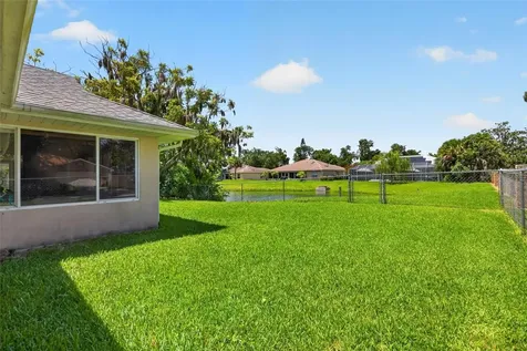 31 Old Sunbeam Drive South Daytona FL 32119