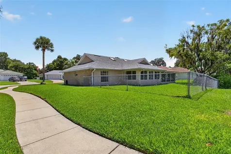 31 Old Sunbeam Drive South Daytona FL 32119