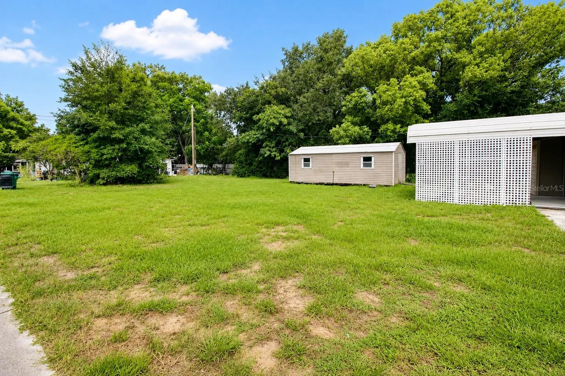 5811 11th Street Zephyrhills FL 33542