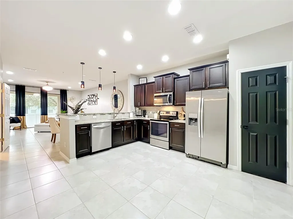 1084 Pavia Drive Apopka FL 32703