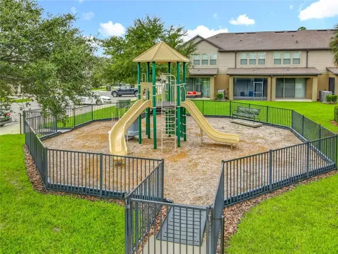 1084 Pavia Drive Apopka FL 32703