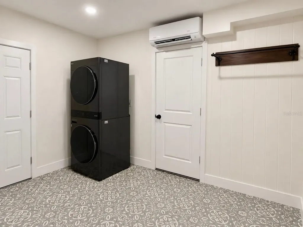 8 E Cypress Street Winter Garden FL 34787