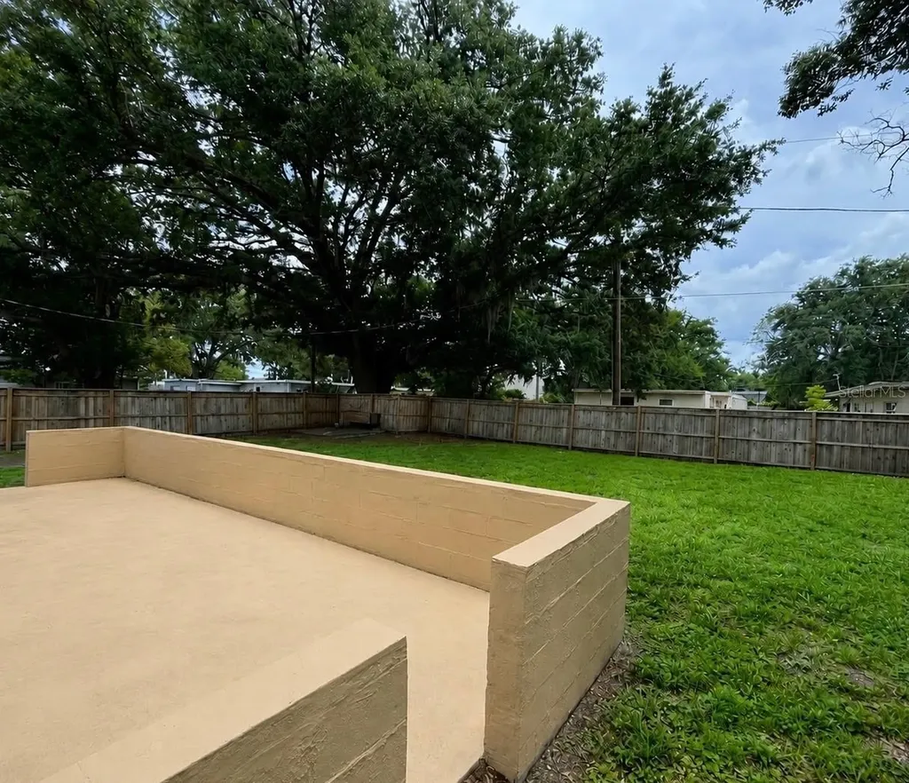 8 E Cypress Street Winter Garden FL 34787