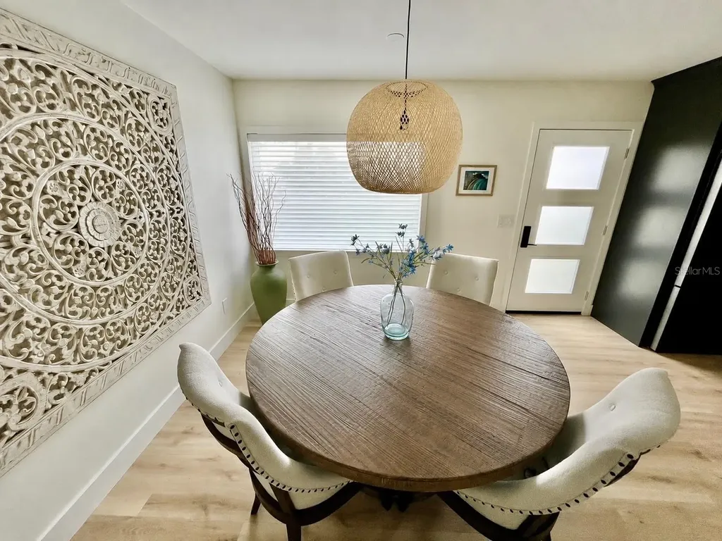 8 E Cypress Street Winter Garden FL 34787