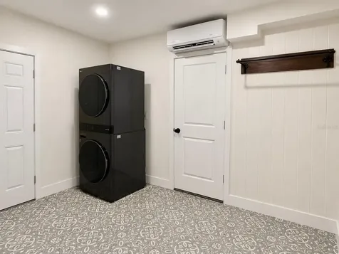 8 E Cypress Street Winter Garden FL 34787