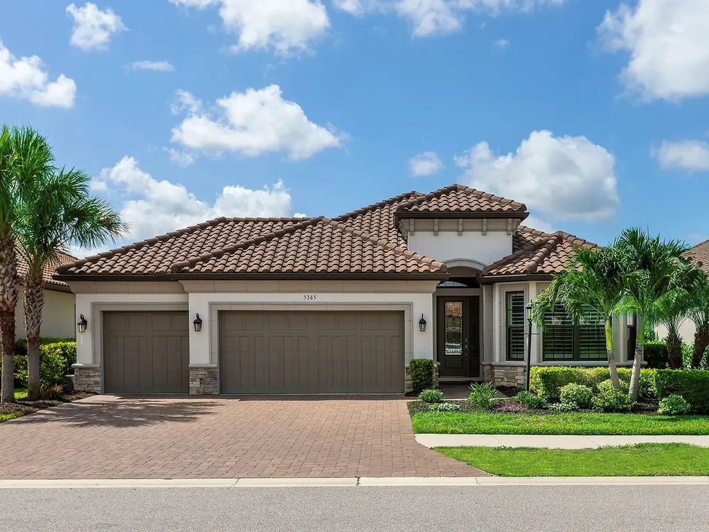 5365 Salcano Street Sarasota FL 34238