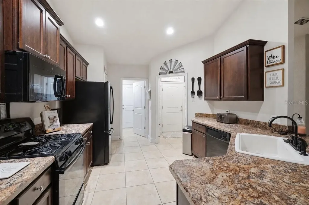 1593 Lemon Avenue Winter Haven FL 33881