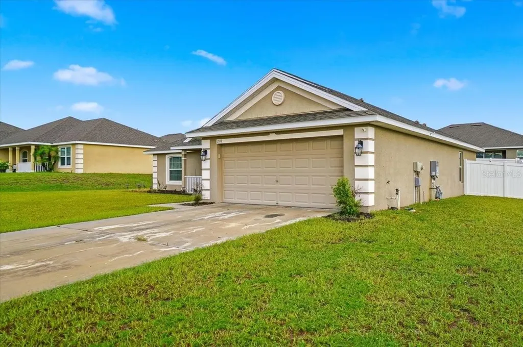 1593 Lemon Avenue Winter Haven FL 33881