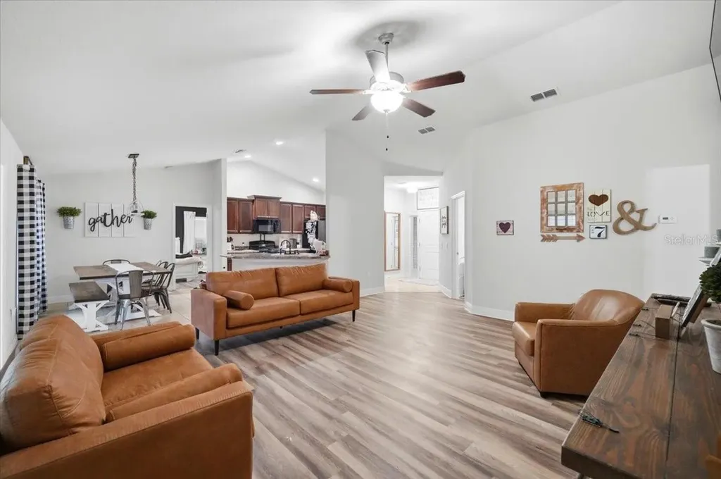 1593 Lemon Avenue Winter Haven FL 33881