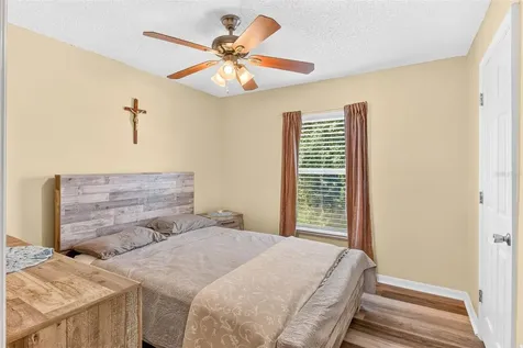 1502 Fort Meade Place Poinciana FL 34759