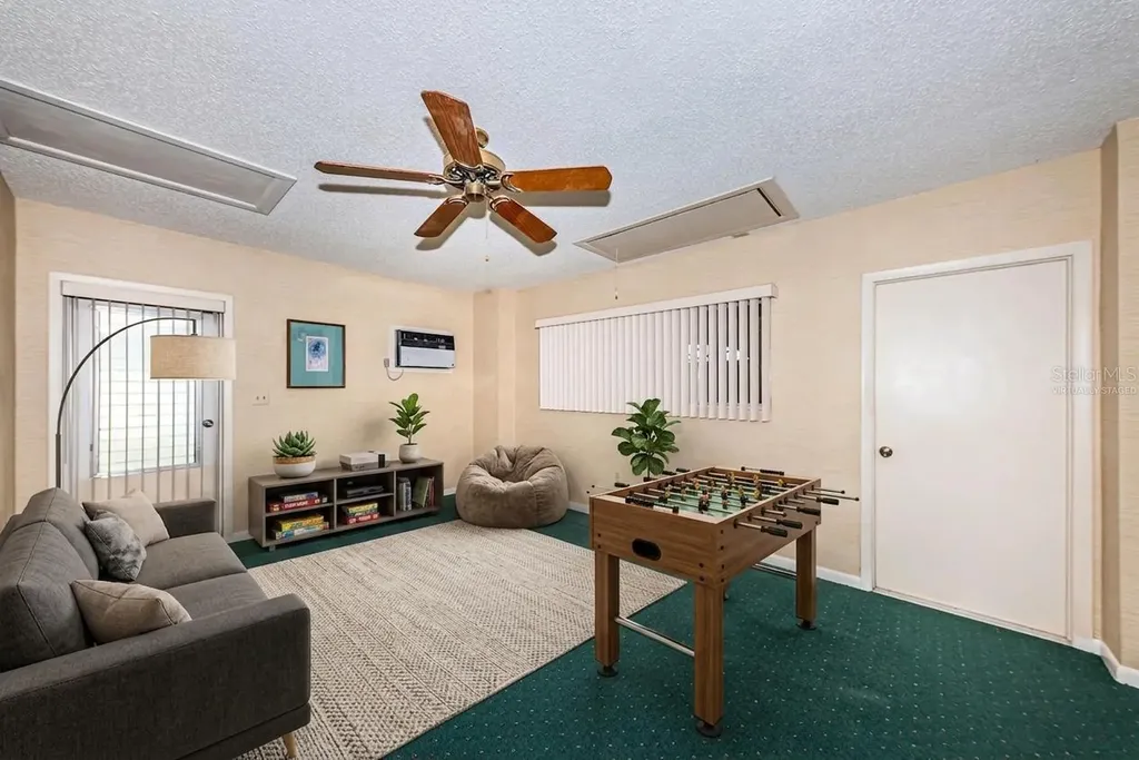 11794 96th Place Seminole FL 33772