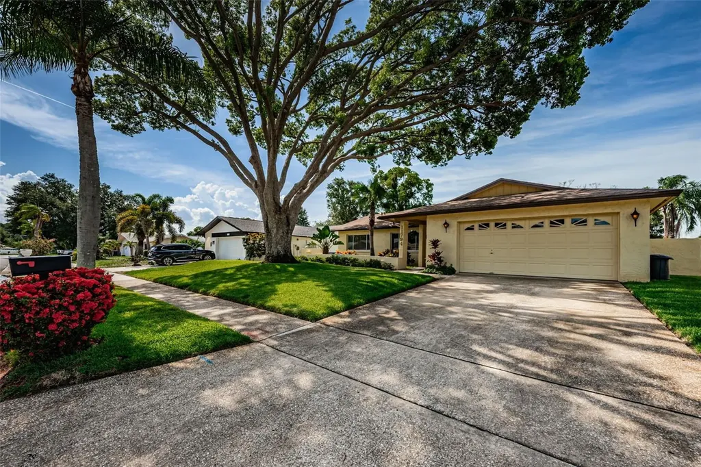 11794 96th Place Seminole FL 33772