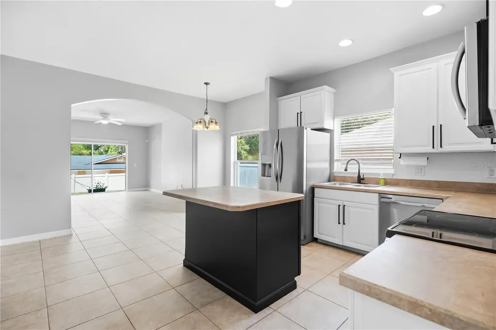 7933 Rex Hill Trail Orlando FL 32818