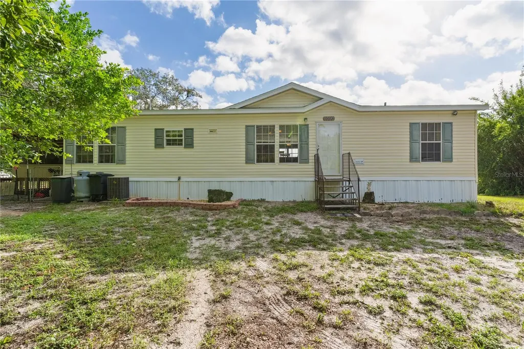6590 Cr 631 Bushnell FL 33513