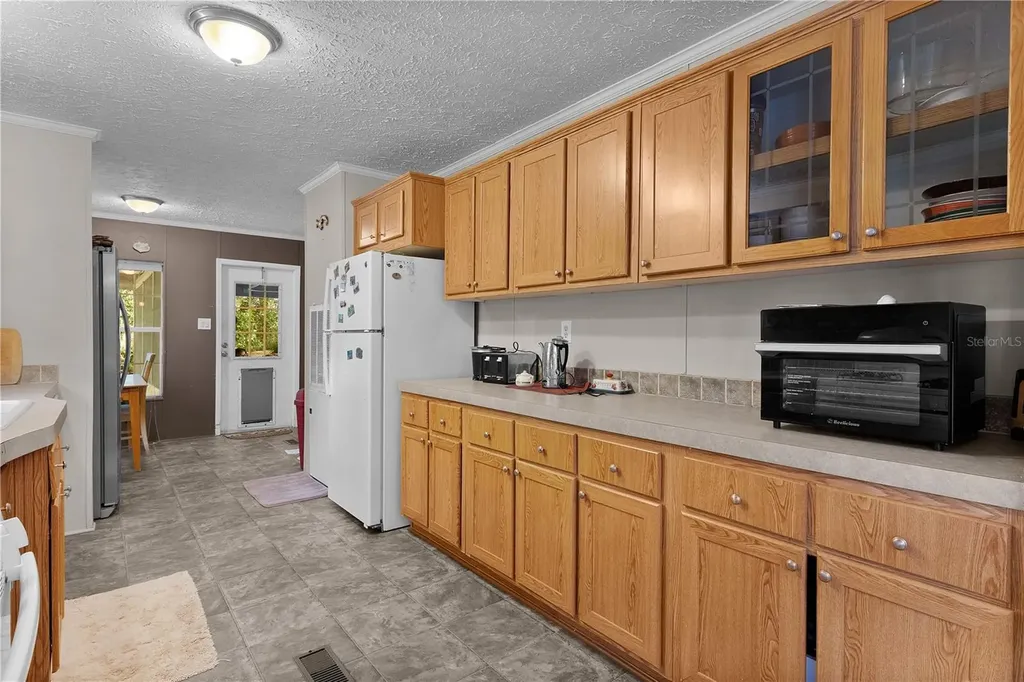 6590 Cr 631 Bushnell FL 33513