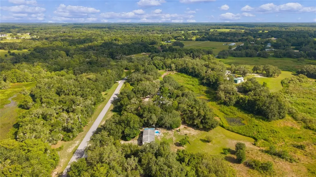 6590 Cr 631 Bushnell FL 33513
