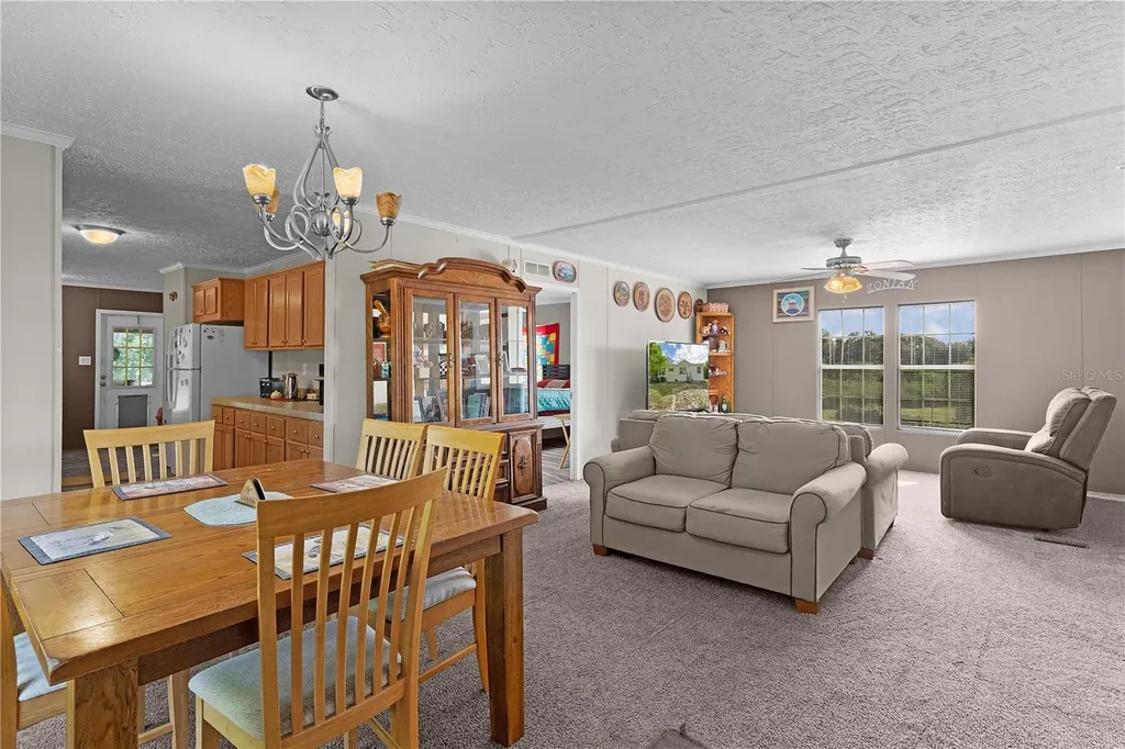 6590 Cr 631 Bushnell FL 33513