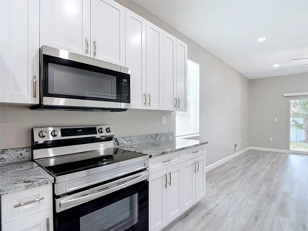 509 E Lake Avenue Tampa FL 33603