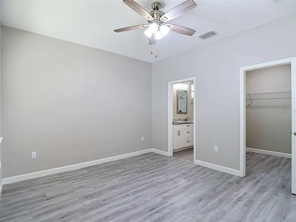 509 E Lake Avenue Tampa FL 33603