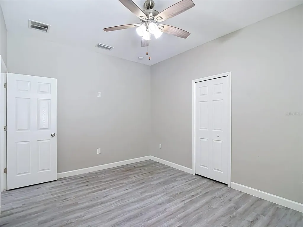509 E Lake Avenue Tampa FL 33603